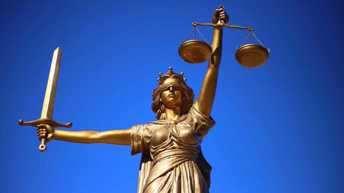 受男友牽連遭訴詐欺罪,律師證明無罪成功